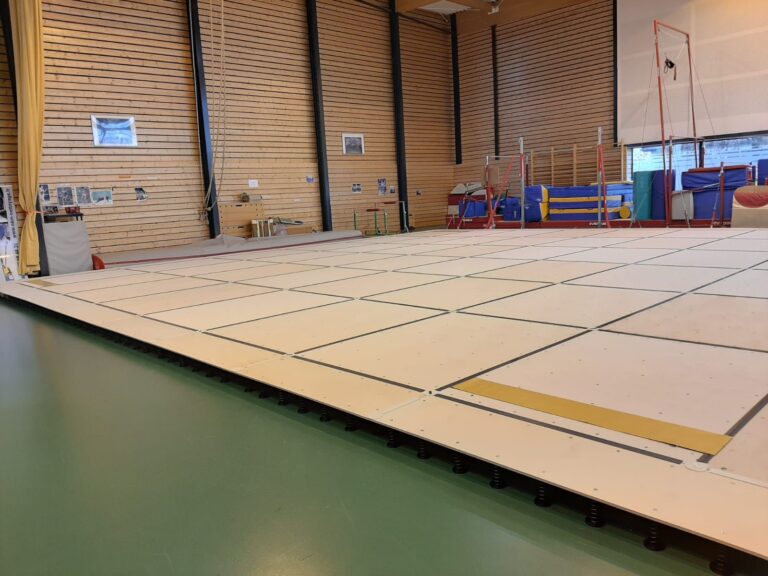montreal-competition-spring-exercise-floor-with-overlay-carpet-6775de-gymnova-13_1