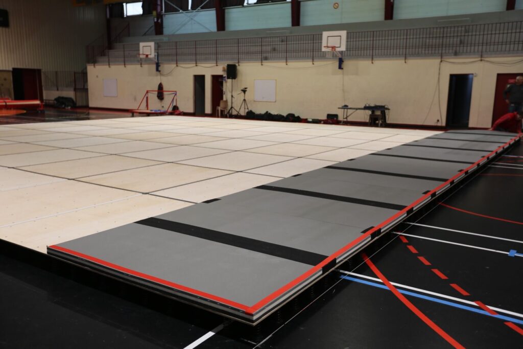 montreal-competition-spring-exercise-floor-with-overlay-carpet-6775de-gymnova-14_1