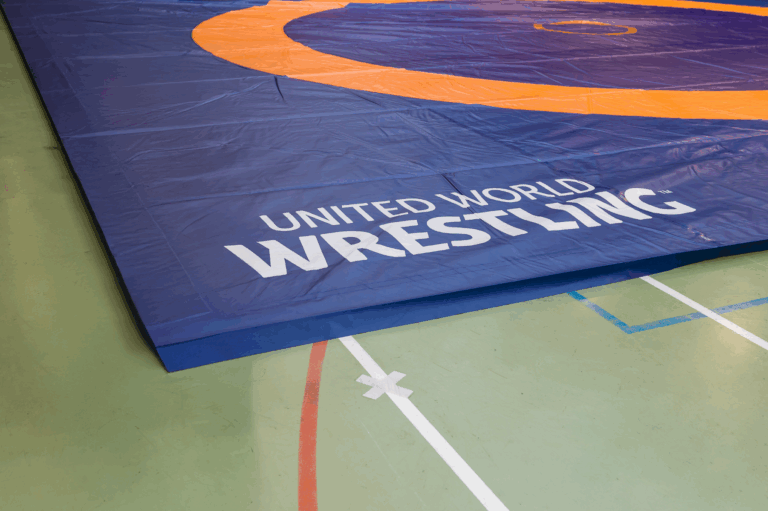 ojump_cover_competition_wrestling_mat-523-4